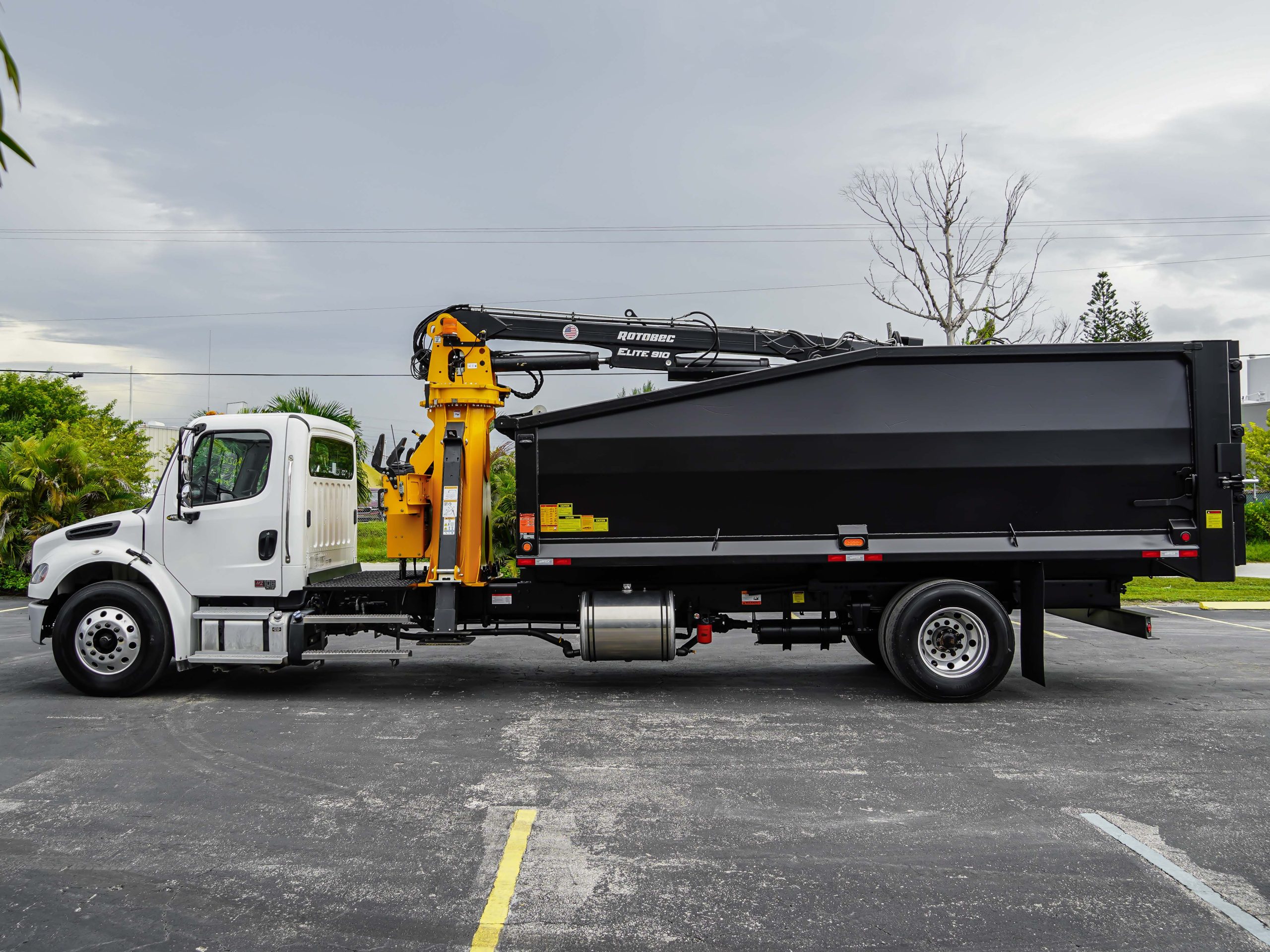 2025 Freightliner — photo 6