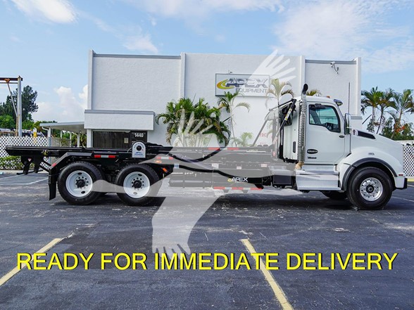 2023 T880 KENWORTH - image 3 of 6