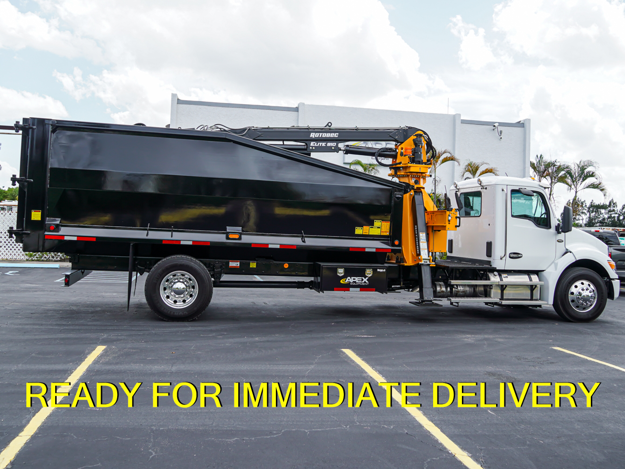 2026 KENWORTH T380 GRAPPLE TRUCK - image 3 of 6