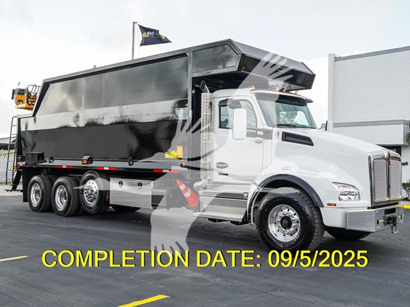 2025 T880 KENWORTH - image 1 of 6