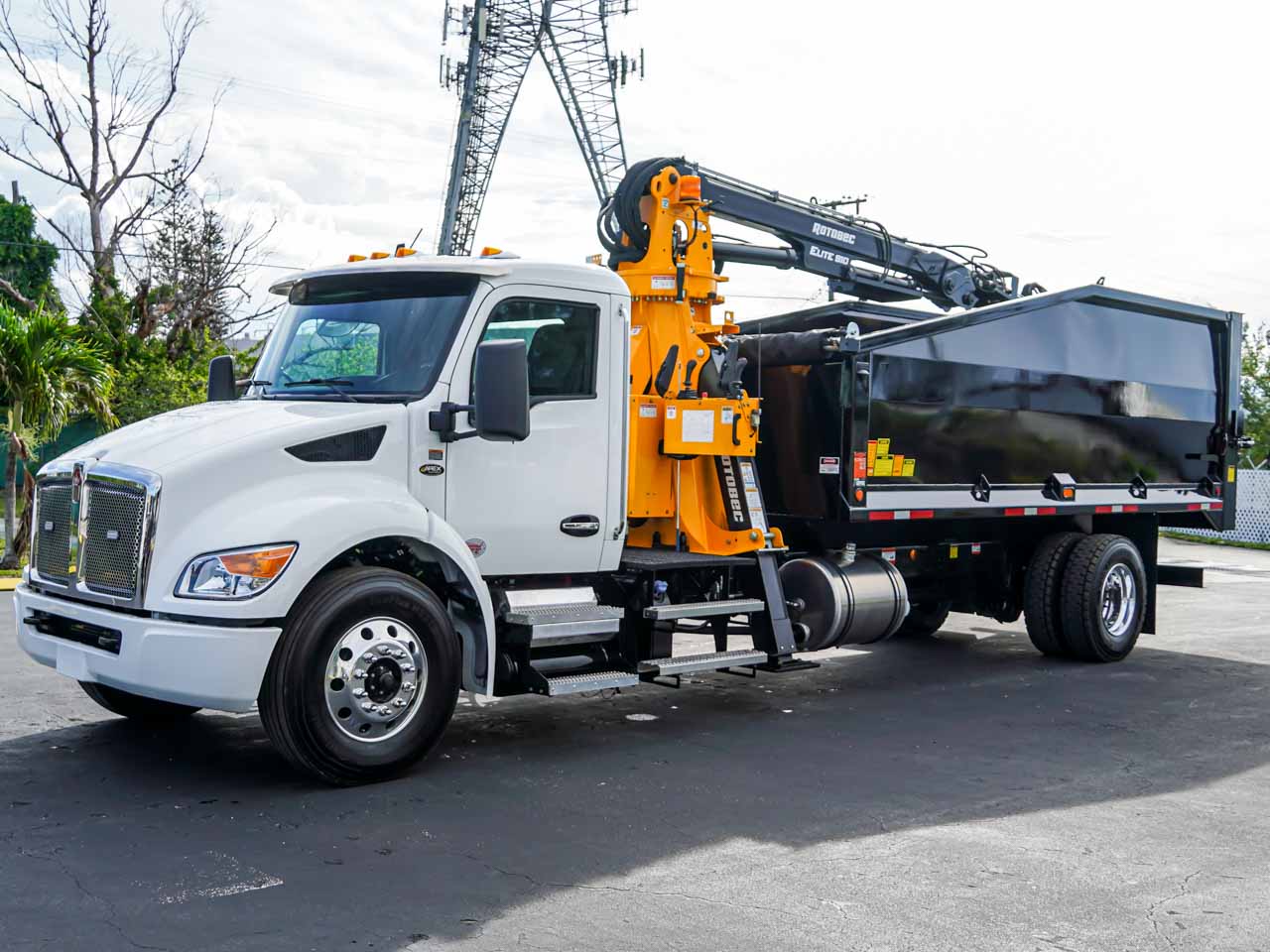 2026 KENWORTH T380 GRAPPLE TRUCK FOR SALE OR RENT - image 3 of 6