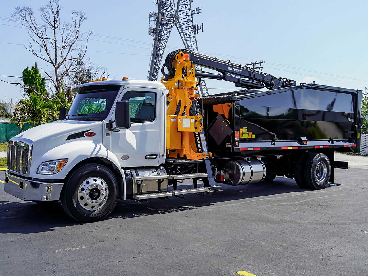 2026 537 PETERBILT ROTOBEC GRAPPLE LOADER TRUCK FOR SALE 2026 537 PETERBILT ROTOBEC GRAPPLE LOADER TRUCK FOR SALE - image 3 of 6