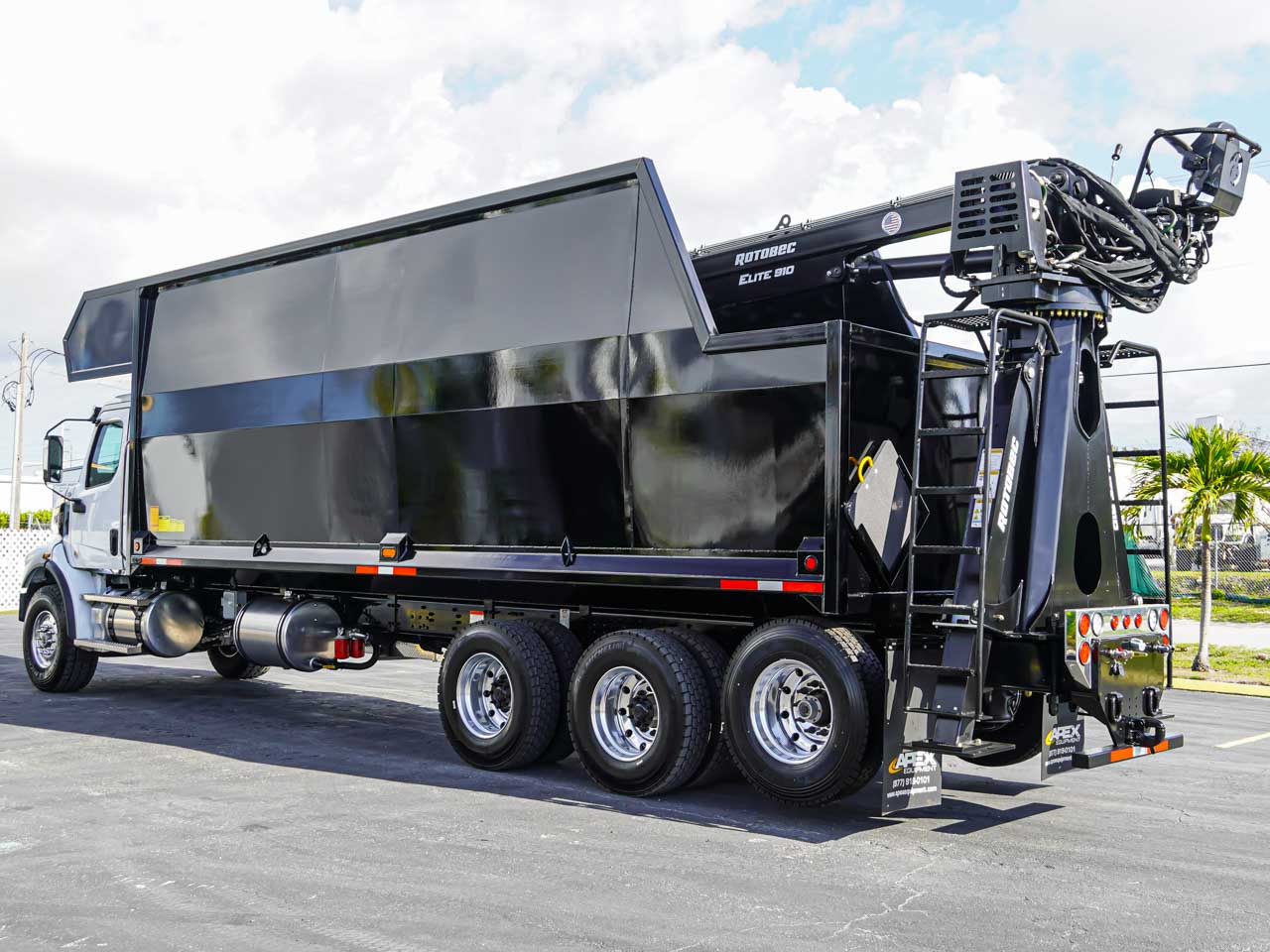 2026 47X WESTERN STAR GRAPPLE TRUCK FOR SALE - image 5 of 6