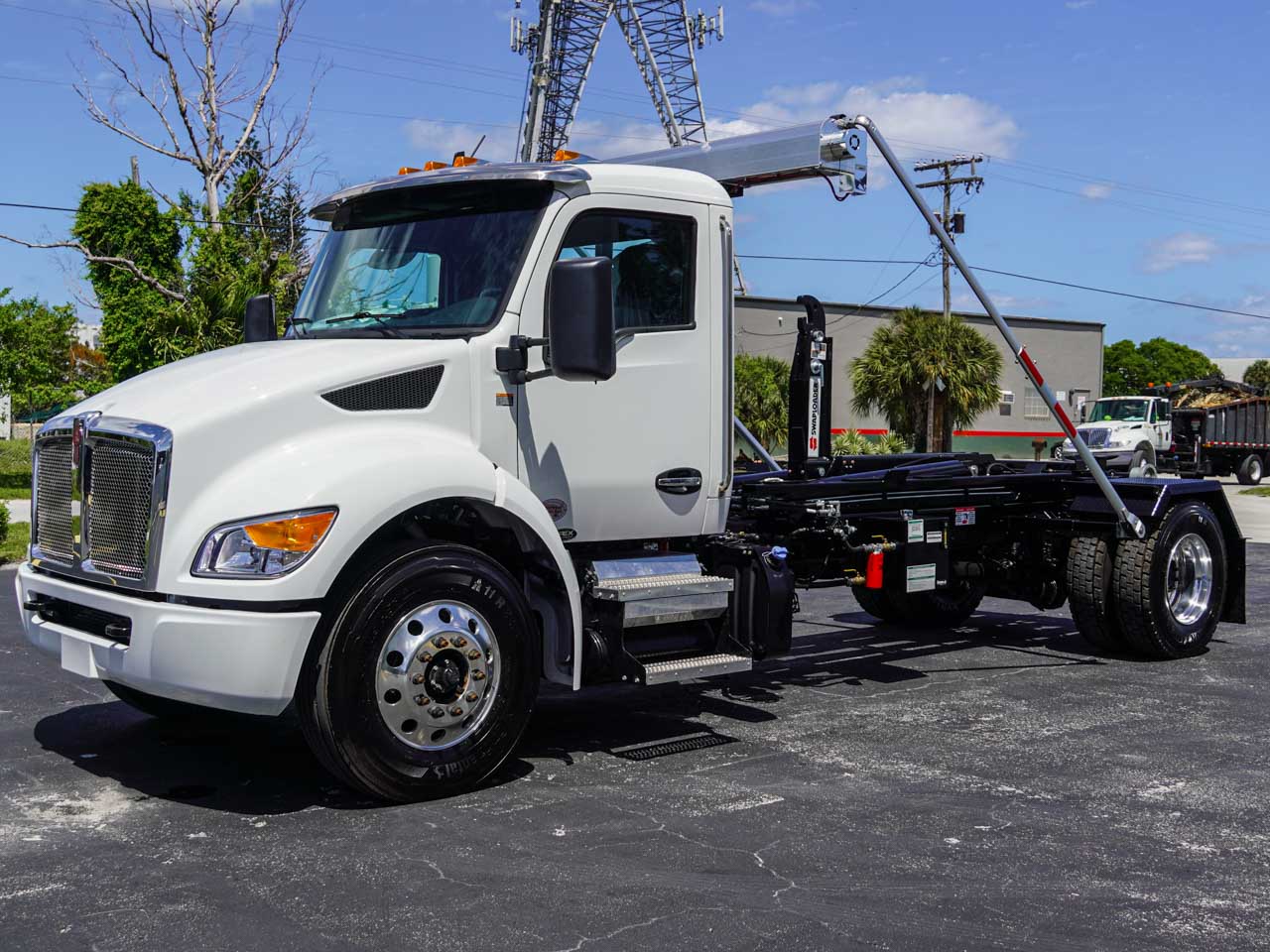 2026 Kenworth T380 - image 2