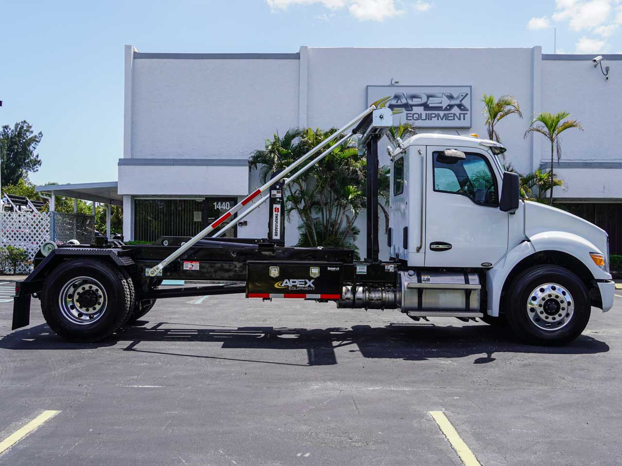 2026 Kenworth T380 - image 5