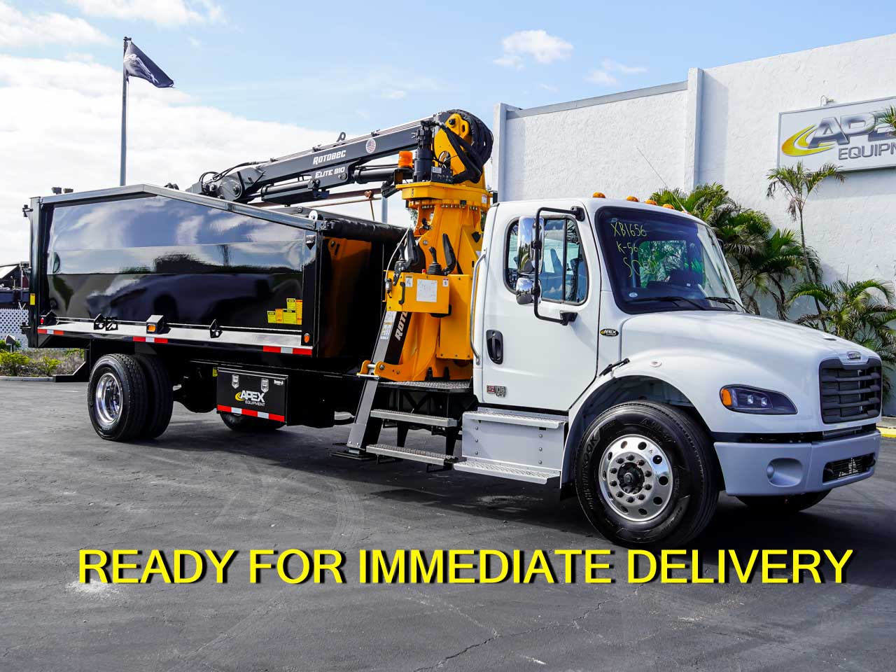 2027 FREIGHTLINER M2 ROTOBEC GRAPPLE TRUCK - image 1 of 6