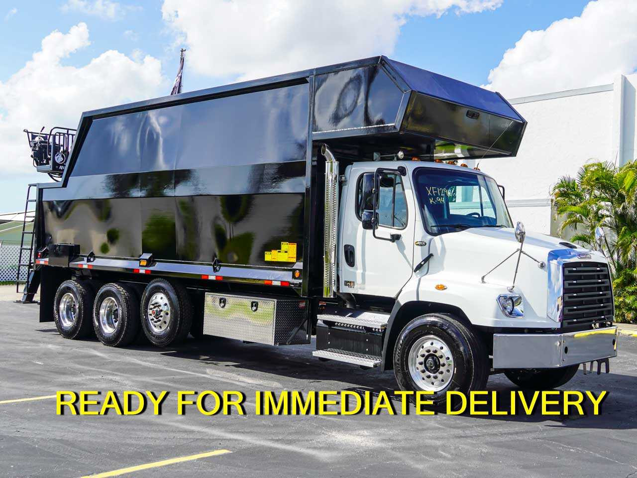 2027 FREIGHTLINER 114SD GRAPPLE TRUCK 2027 FREIGHTLINER 114SD GRAPPLE TRUCK - image 1 of 6