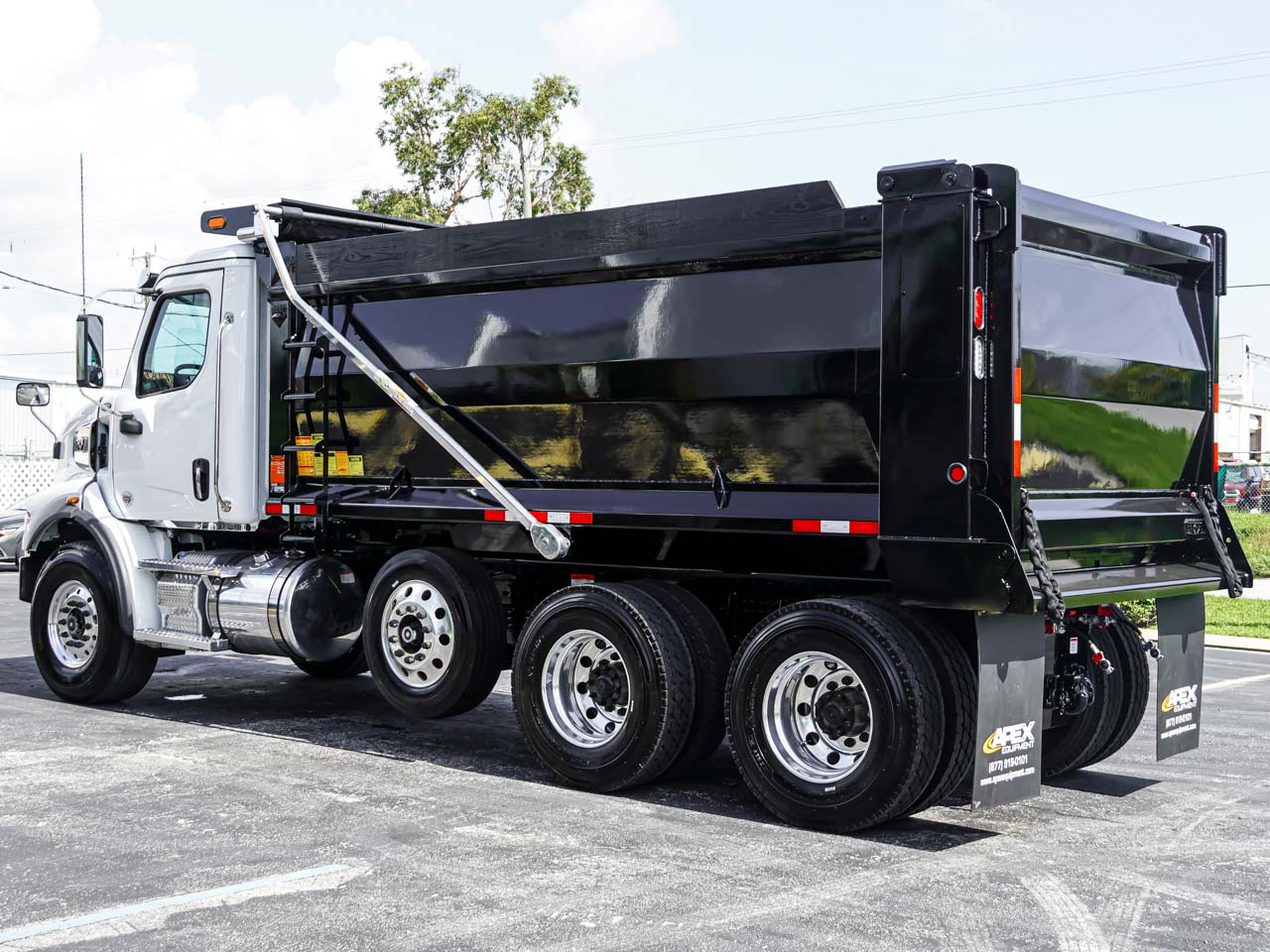 2026 WESTERN STAR 47X DUMP TRUCK FOR SALE 2026 WESTERN STAR 47X DUMP TRUCK FOR SALE - image 4 of 4